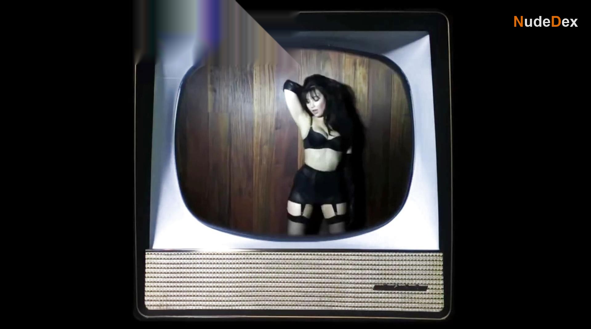 Daisy Lowe in Love Advent Calendar Shoot, photo 1