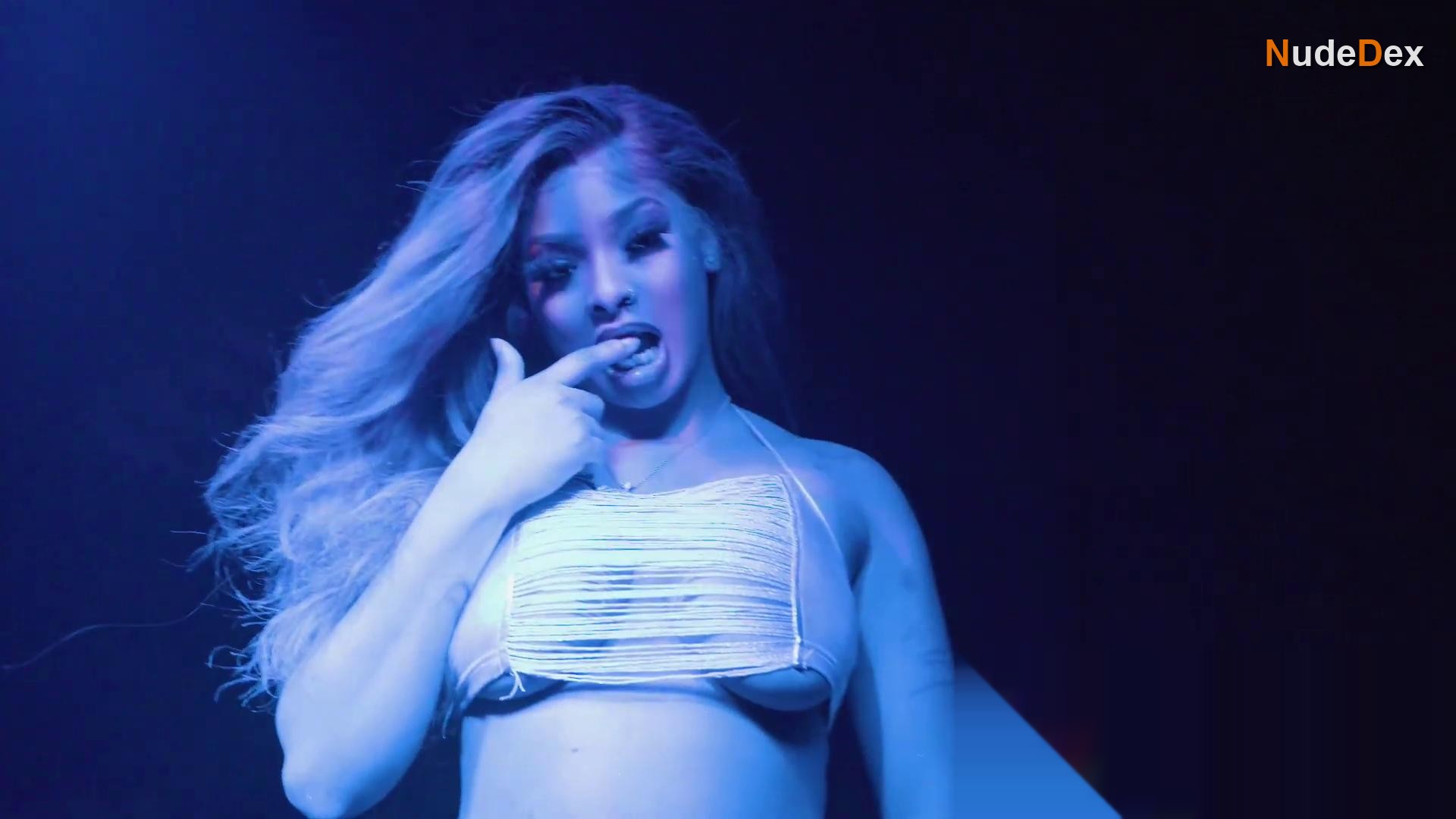 Dajshadoll in Bigger Then Beyonce, photo 5
