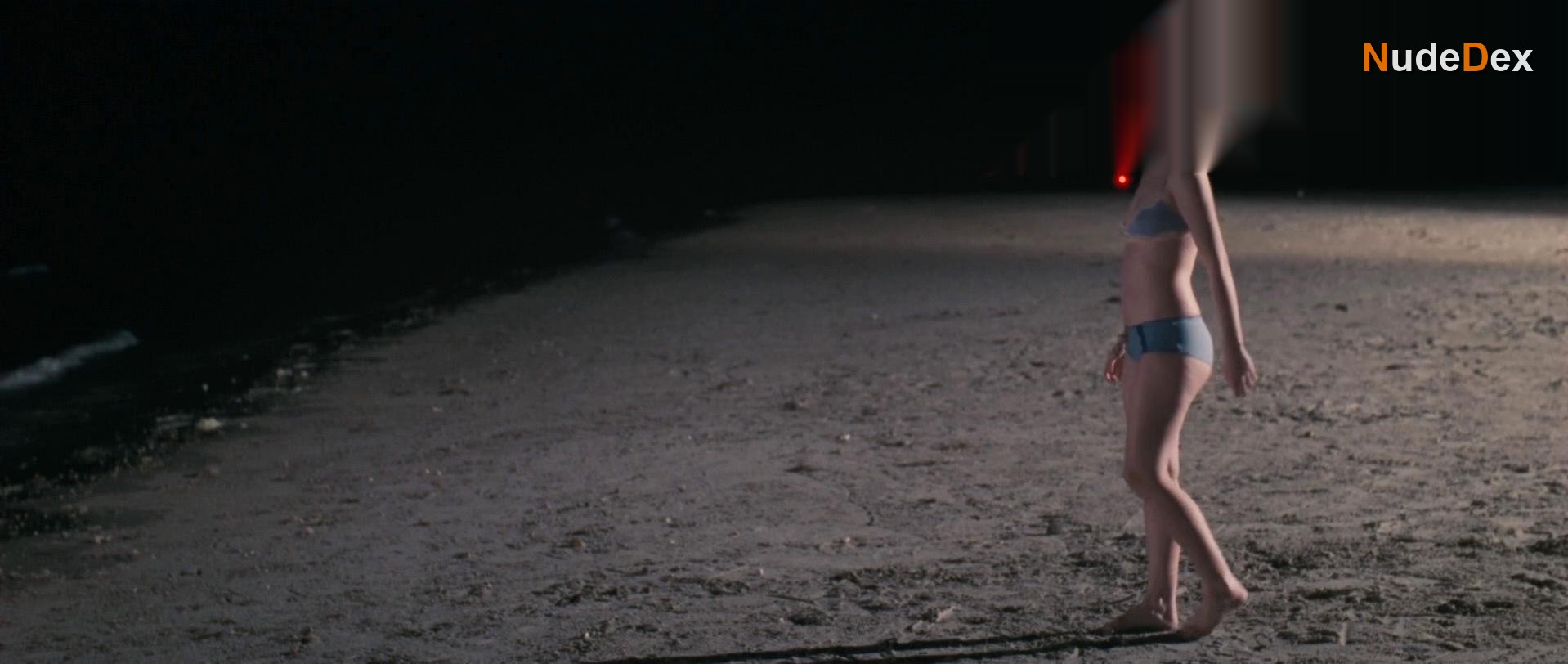 Dakota Fanning in Now Is Good, photo 9