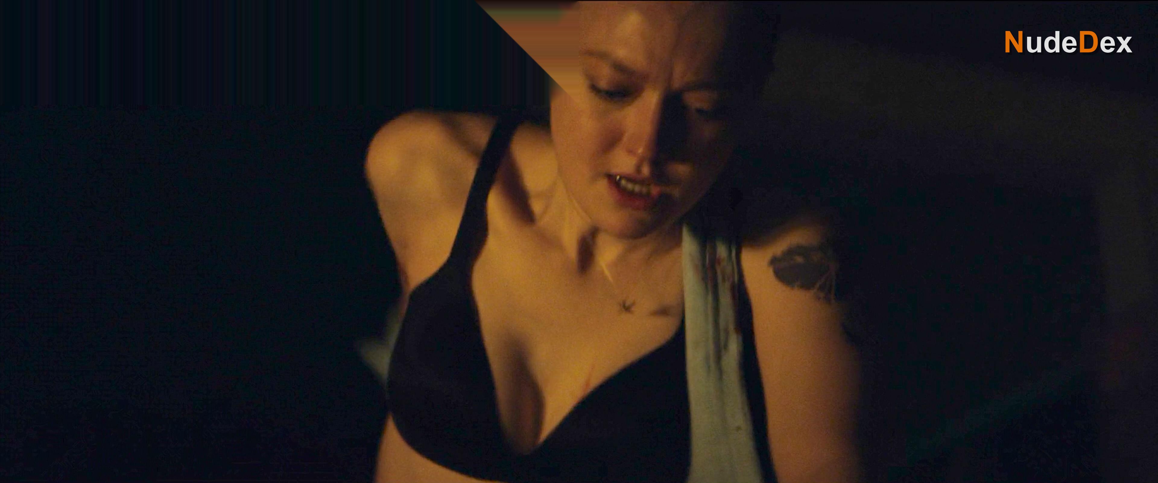 Dakota Fanning in Vicious, photo 4