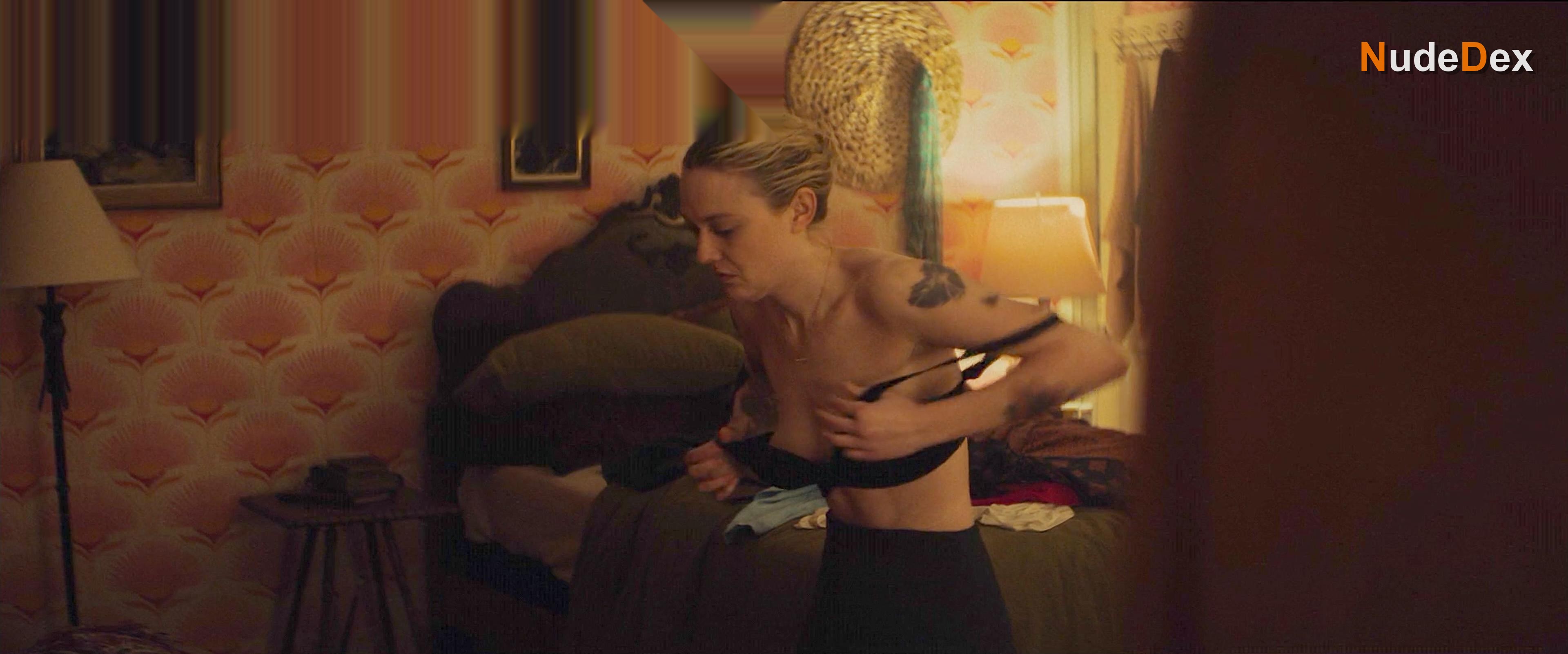 Dakota Fanning in Vicious, photo 7