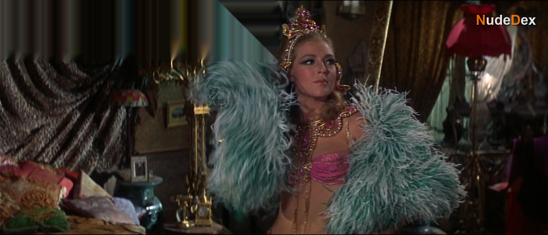 Daliah Lavi in Casino Royale, photo 1