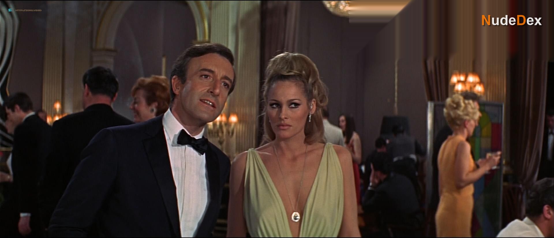 Daliah Lavi in Casino Royale, photo 23