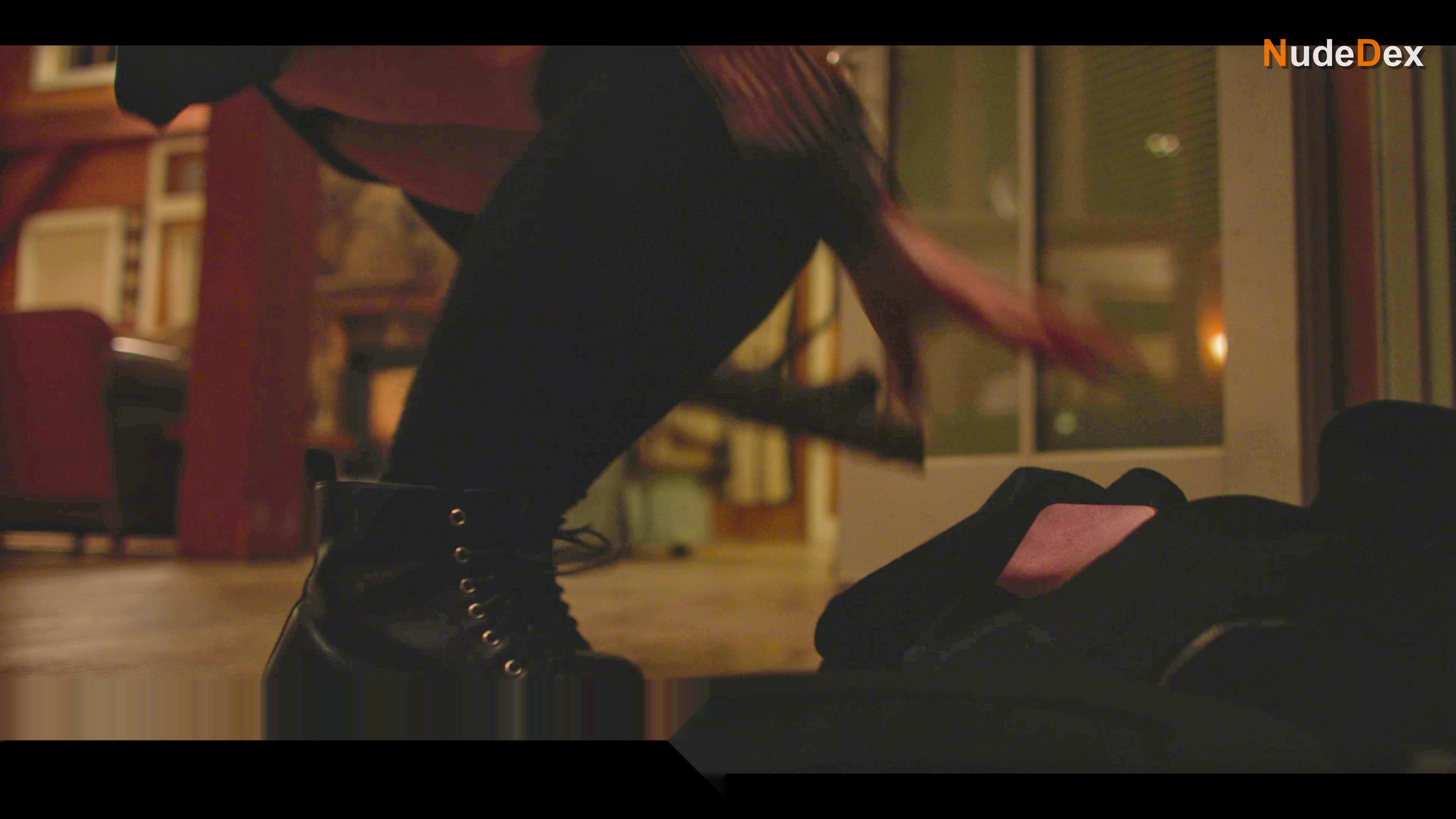 Dani Barker in Follow Her, photo 10