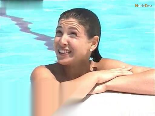 Daniela Costa in Al Salir De Clase, photo 2