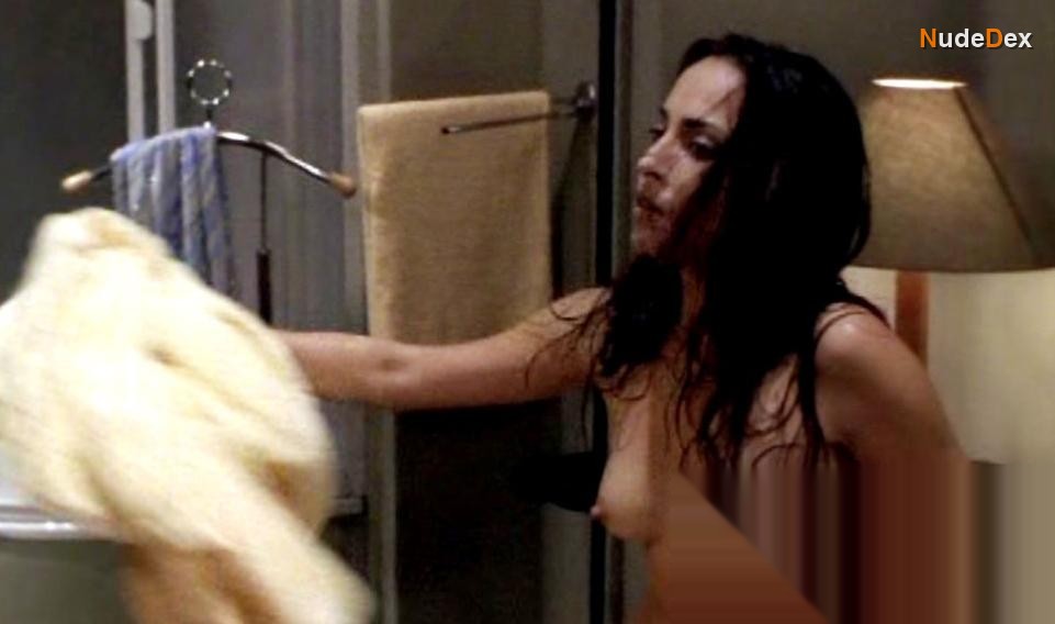 Daniela Krhutova in Deadly Engagement, photo 10