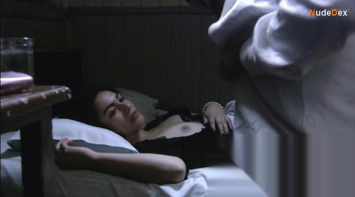 Daniela Lhorente in Casa De Remolienda, photo 1
