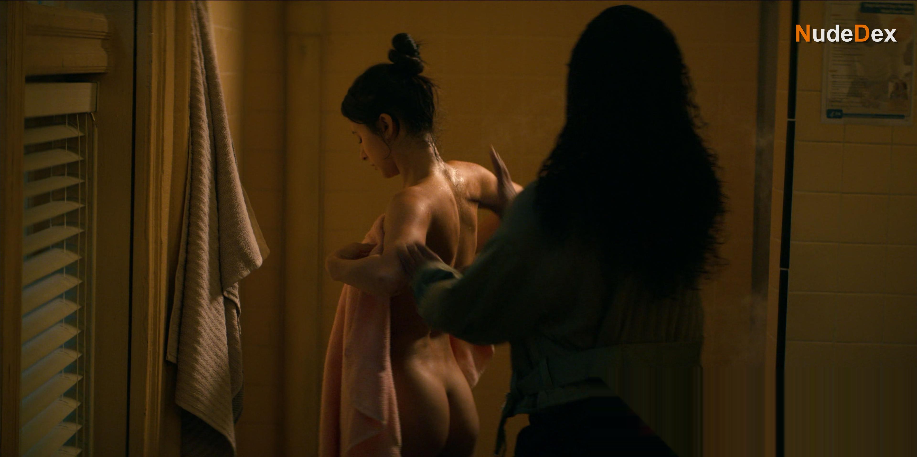 Daniela Norman in Tiny Pretty Things, photo 2