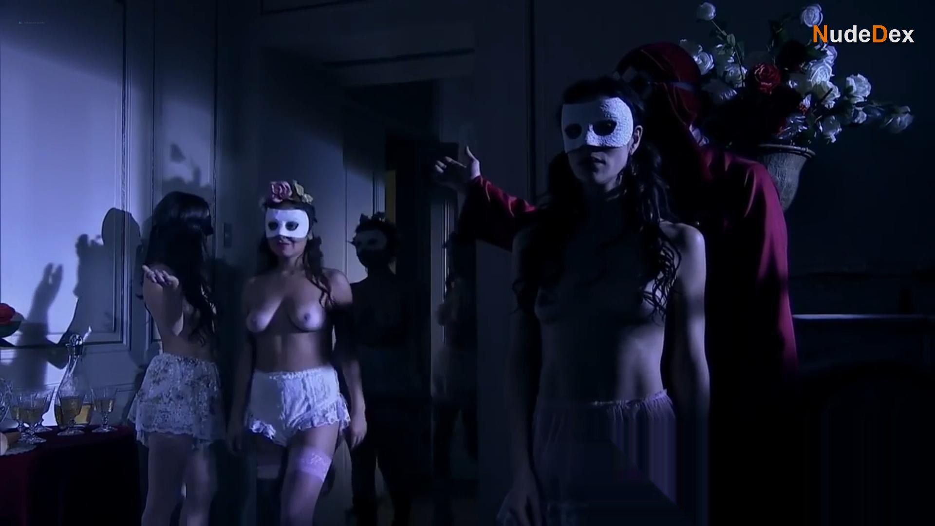 Daniela Ramirez in La Poseida, photo 11