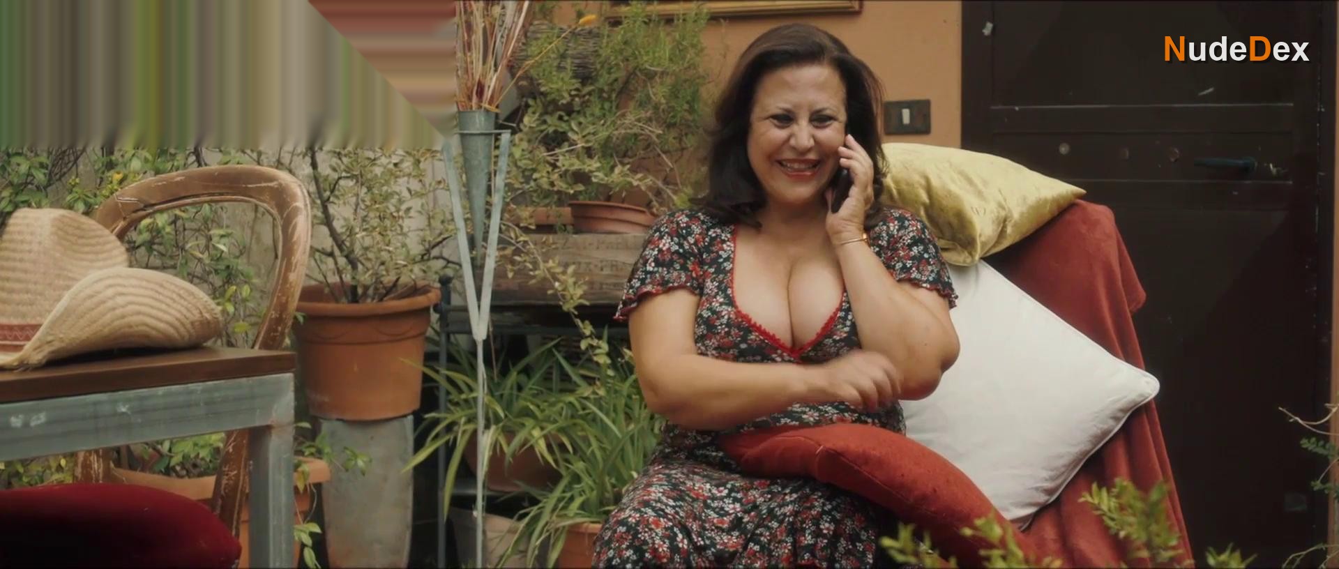 Miriam Sekhon in Next!