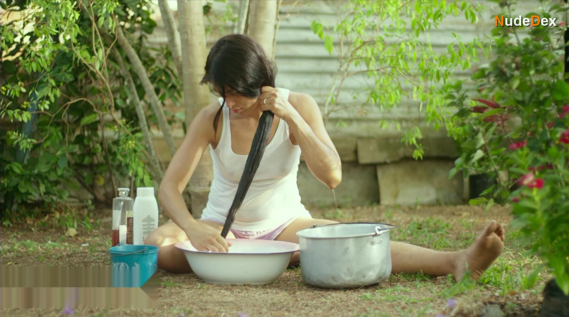 Daniela Valenciano in The Awakening Of The Ants, photo 4