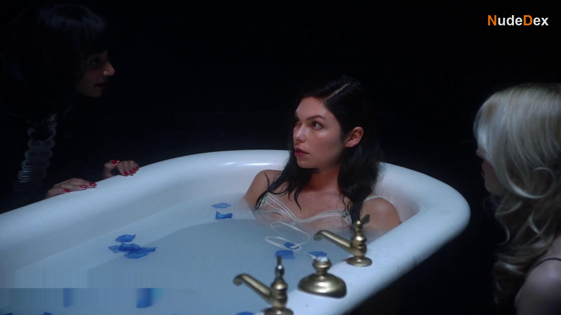 Danielle Bisutti in The Blue Rose, photo 1