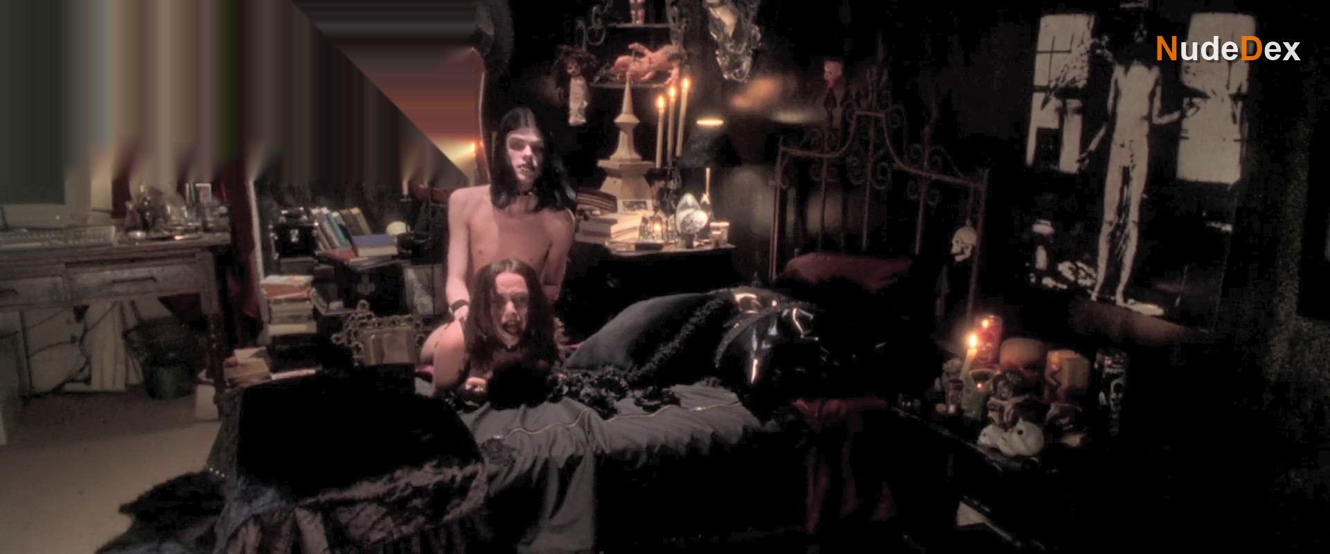 Danielle Harris in Urban Legend, photo 3