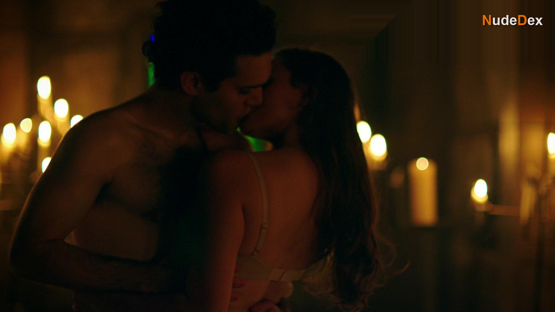 Danielle Rose Russell in Legacies, photo 12