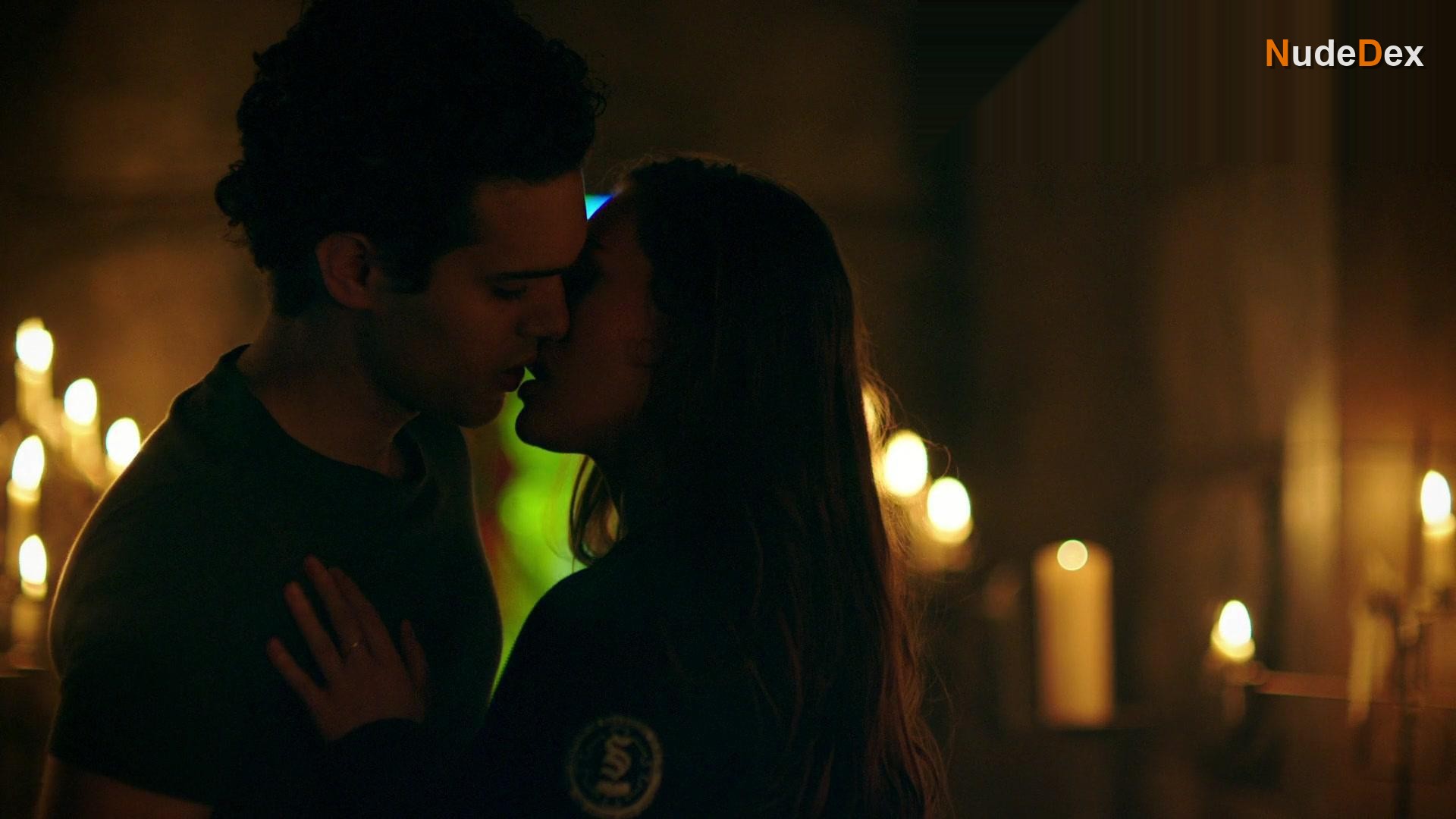 Danielle Rose Russell in Legacies, photo 13