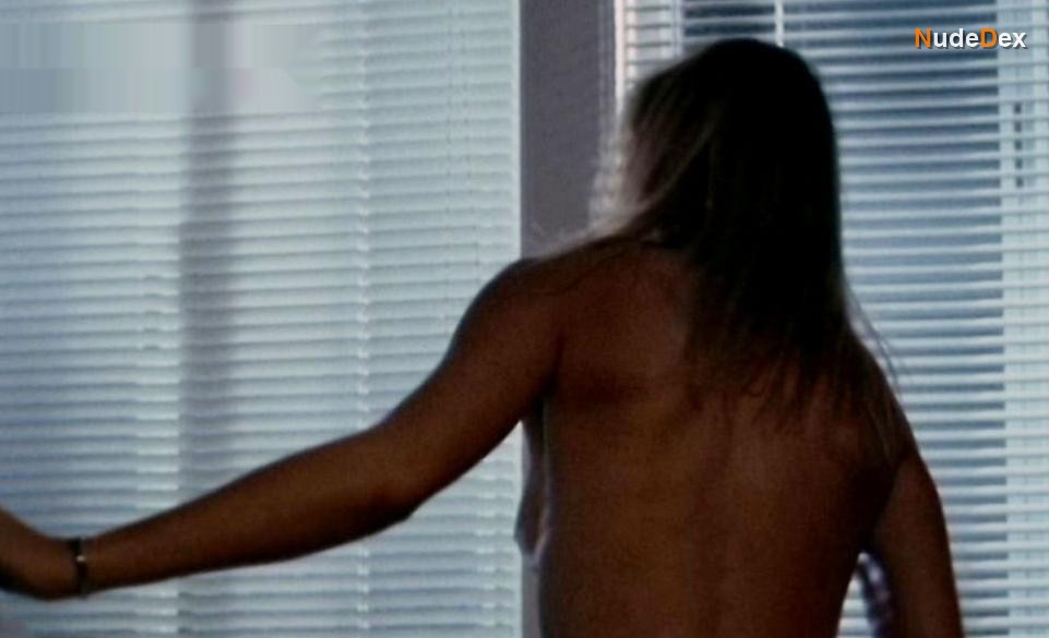 Darlanne Fluegel in Freeway, photo 1