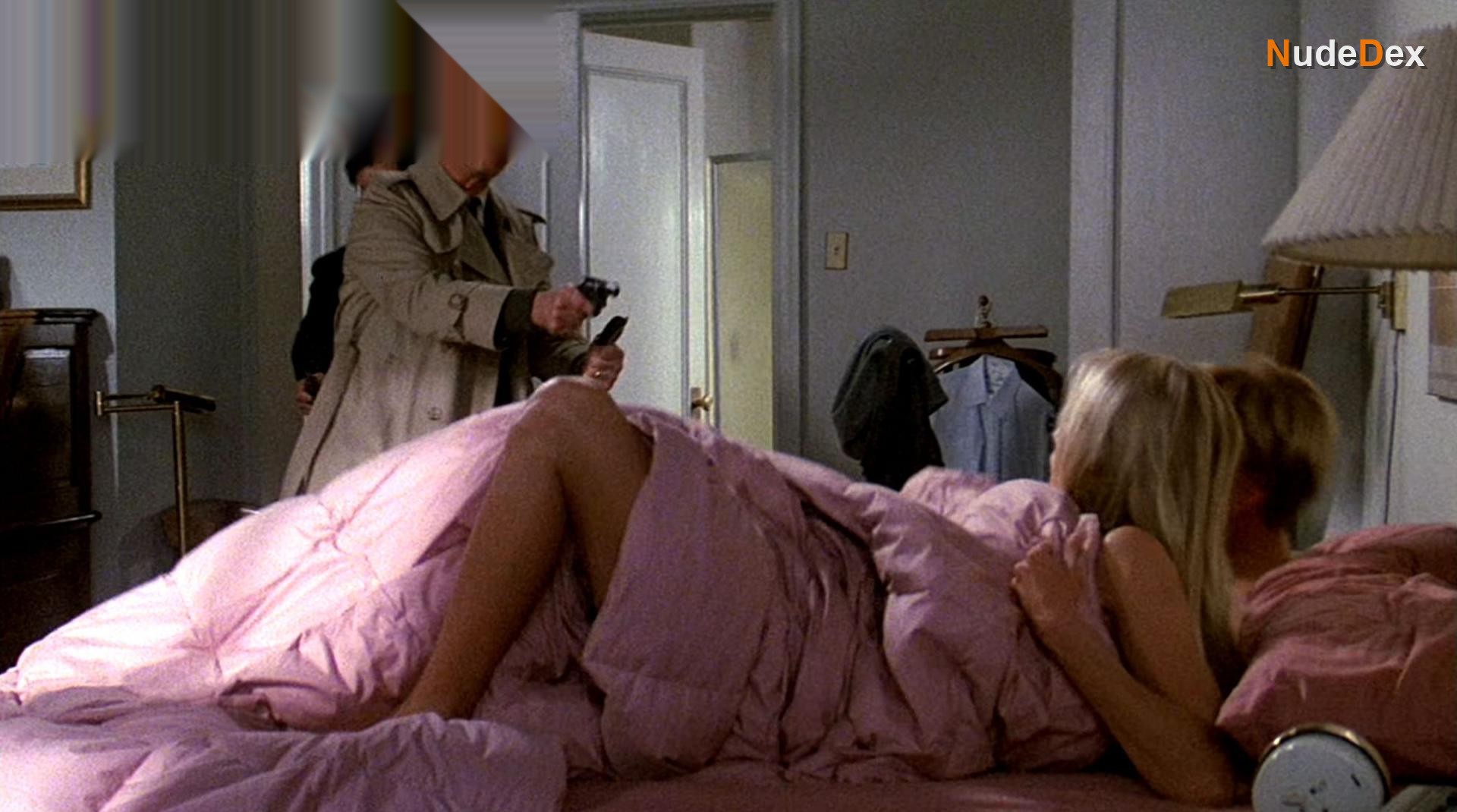 Daryl Hannah in Legal Eagles, photo 3