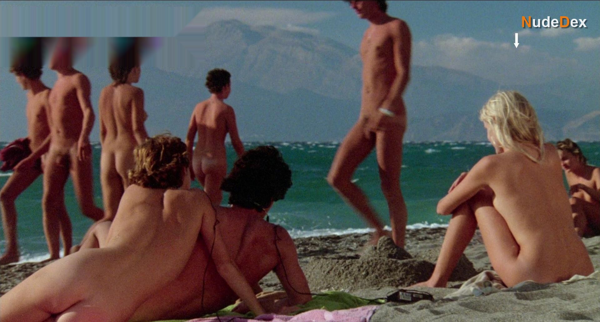 Daryl Hannah in Summer Lovers, photo 2
