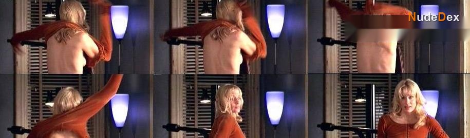 Daryl Hannah in The Real Blonde, photo 4