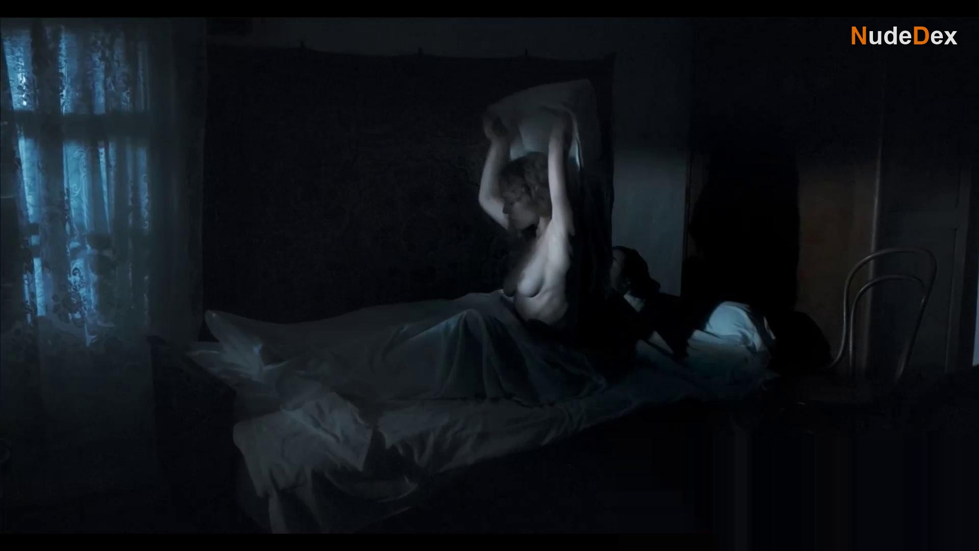 Dasha Tvoronovich in Liza S Tale, photo 3