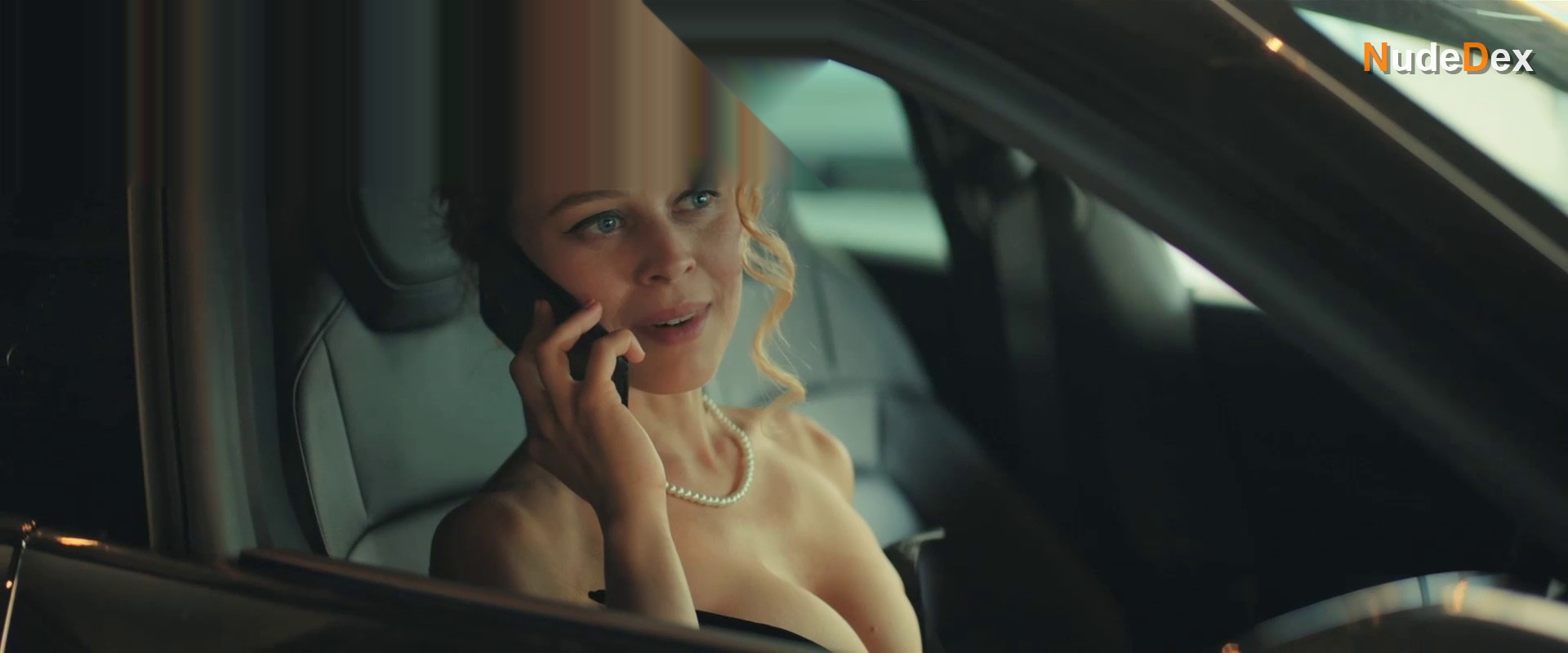 Dasha Tvoronovich in Sprava Nbr, photo 3
