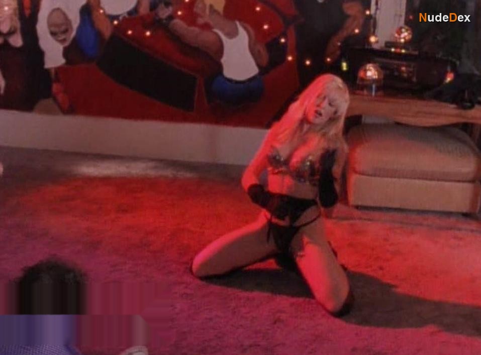 De'ann Power in Heavy Petting Detective, photo 6