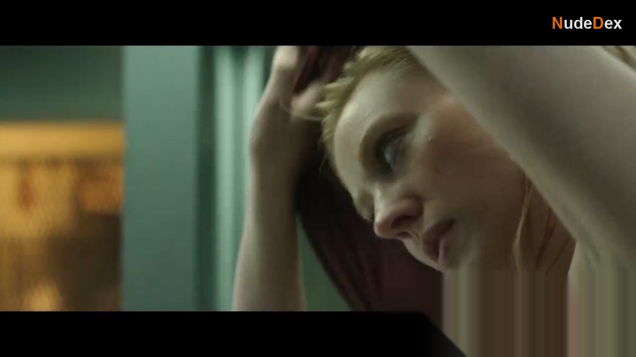 Deborah Ann Woll in Daredevil Born Again, photo 4