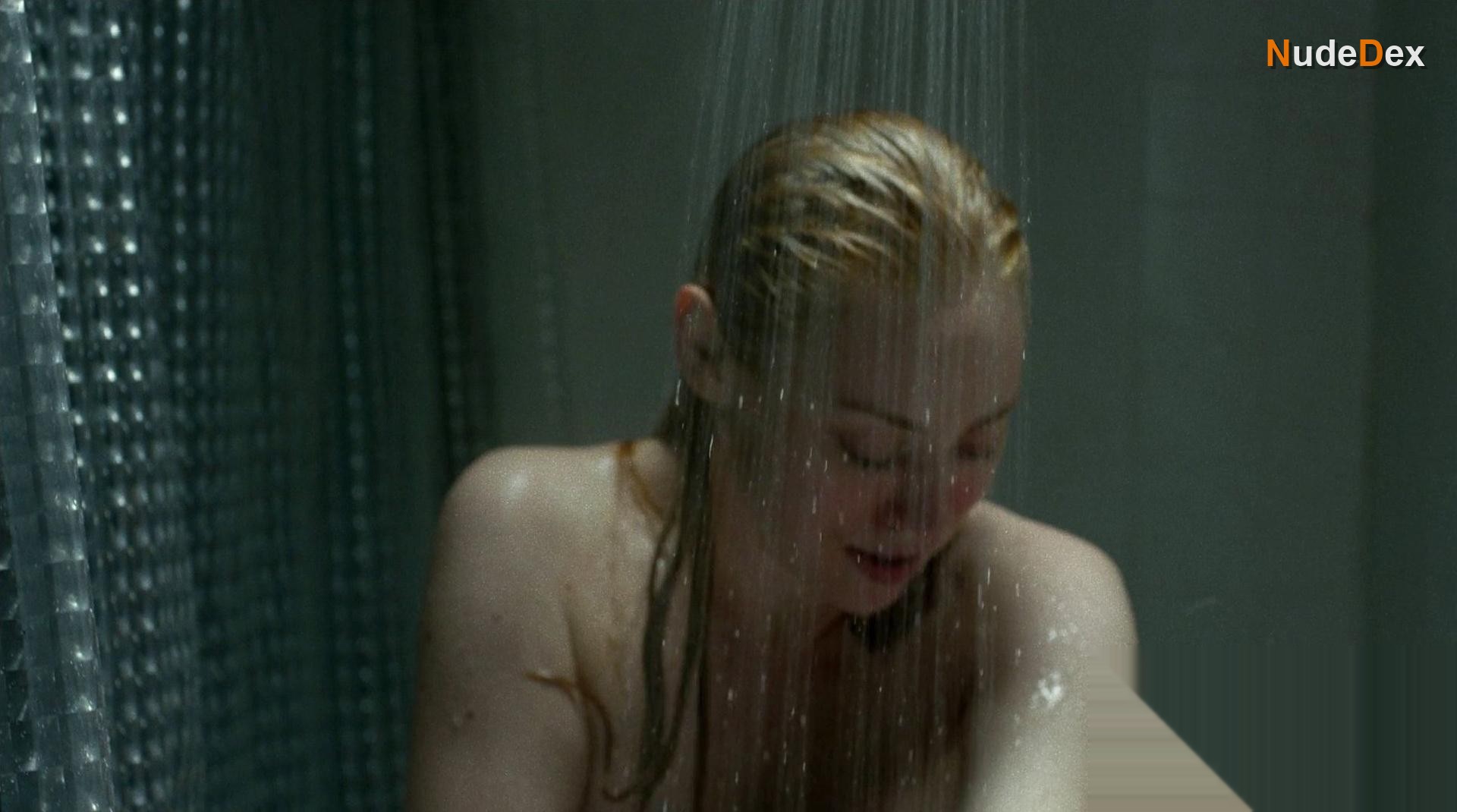 Deborah Ann Woll in Marvel S Daredevil, photo 2