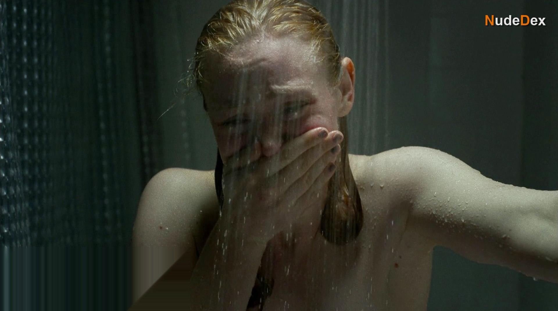 Deborah Ann Woll in Marvel S Daredevil, photo 3