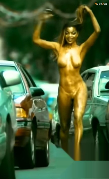 Deborah David in La Negra Tiene Tumbao, photo 2