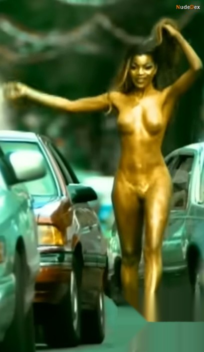 Deborah David in La Negra Tiene Tumbao, photo 15