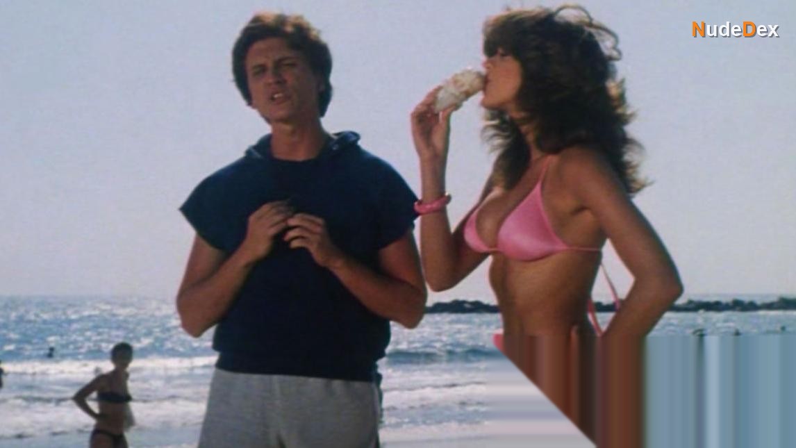 Deborah Richter in Hot Moves, photo 1