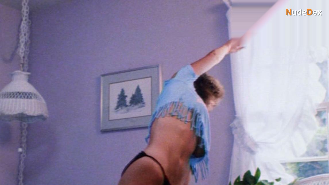 Deborah Richter in Hot Moves, photo 6