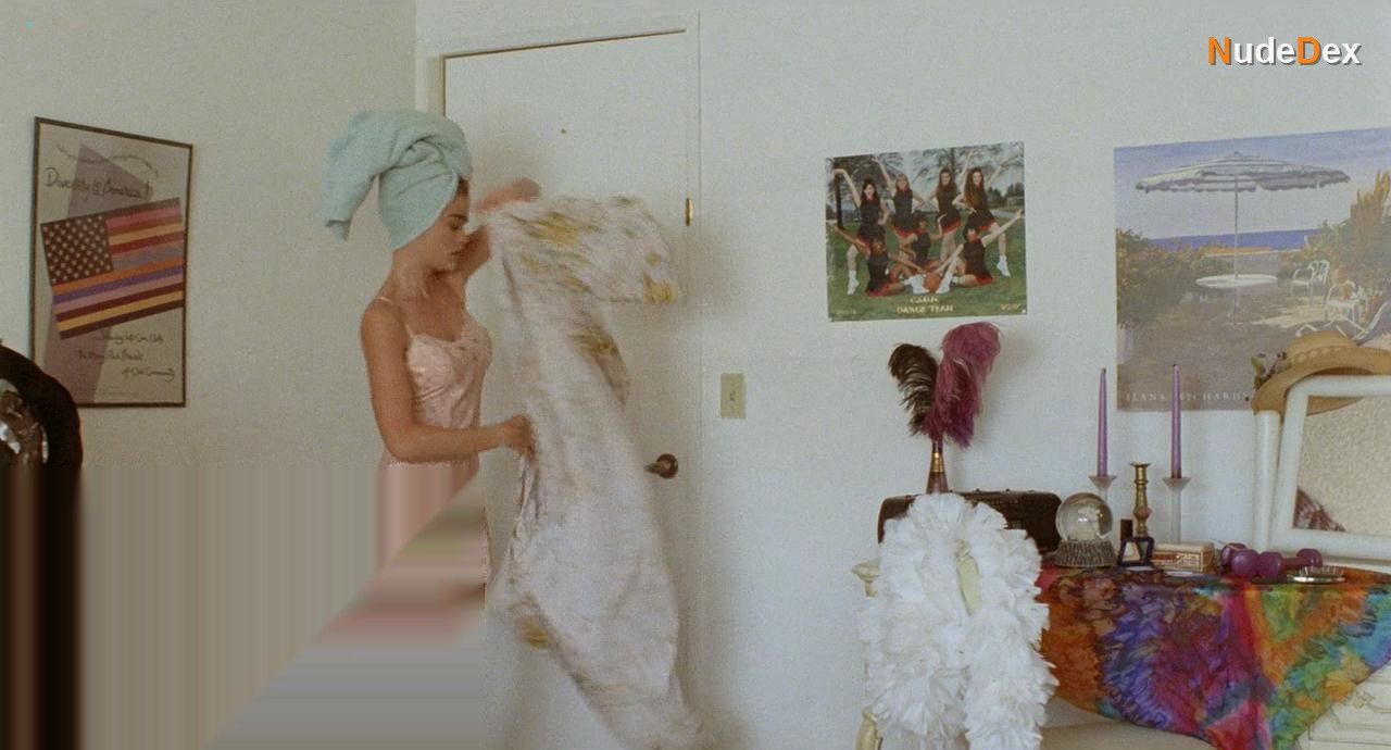 Tammy And The T-rex in Tammy And The T Rex, photo 3