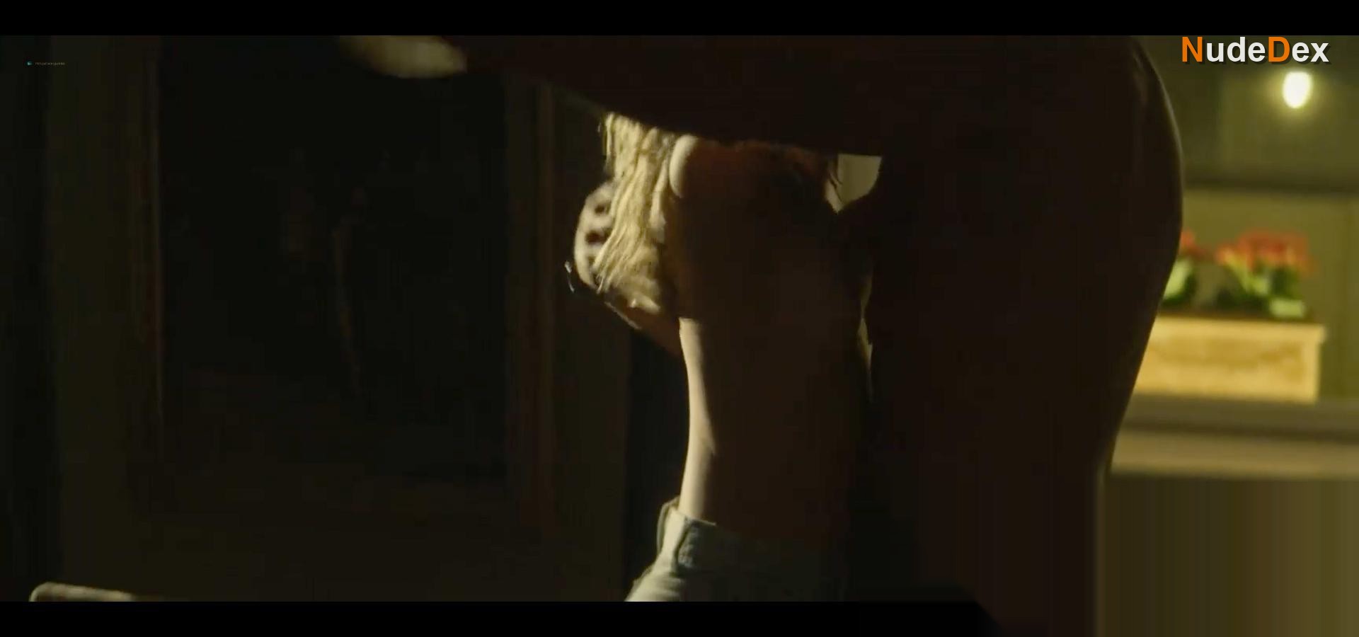 Denise Tantucci in Hotspot Amore Senza Rete, photo 4
