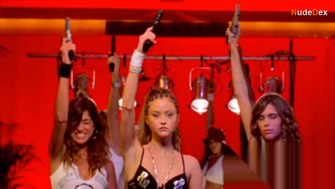 Devon Aoki in Death Of A Dynasty, photo 7