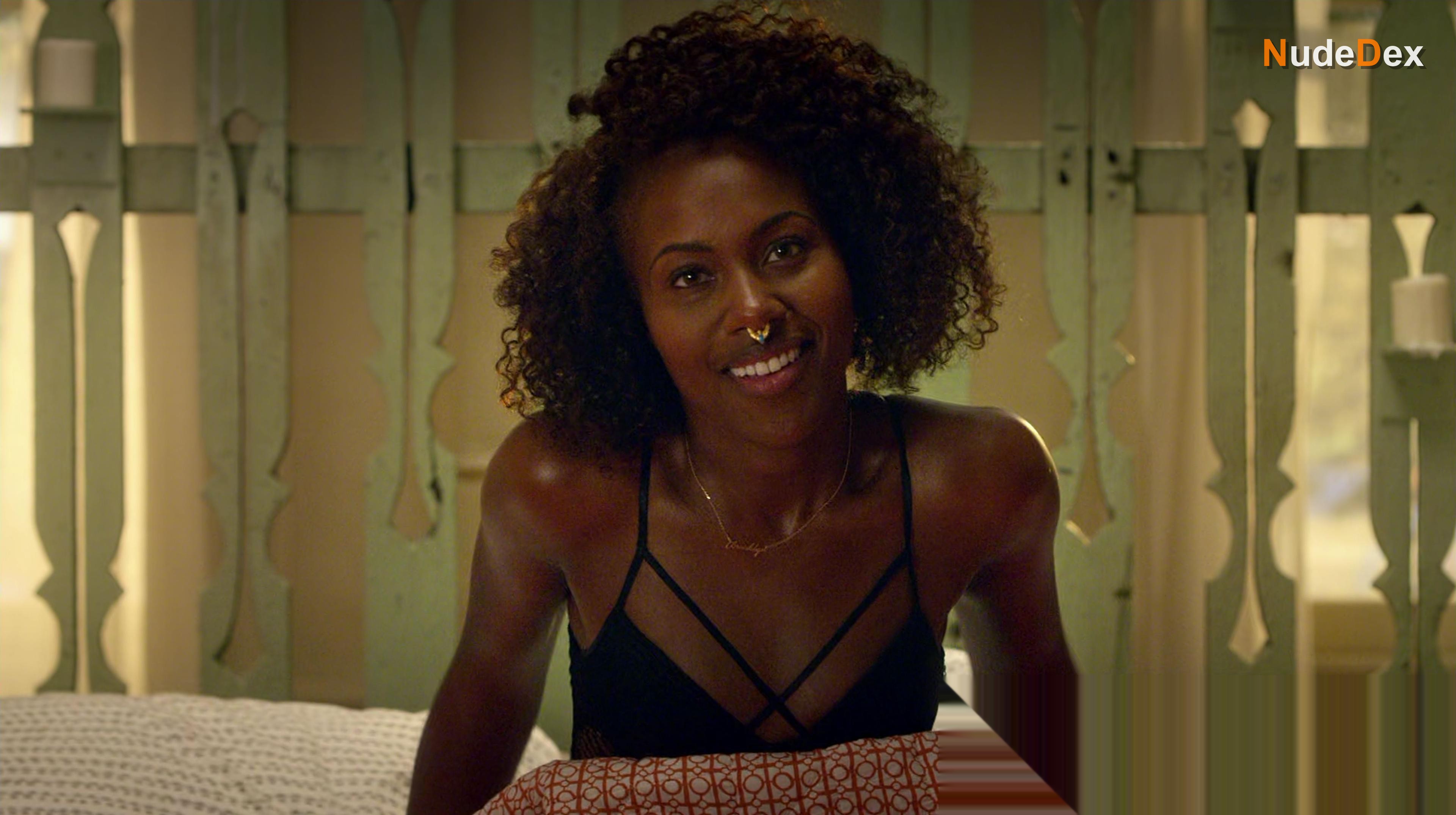 Dewanda Wise in She's Gotta Have It, photo 22