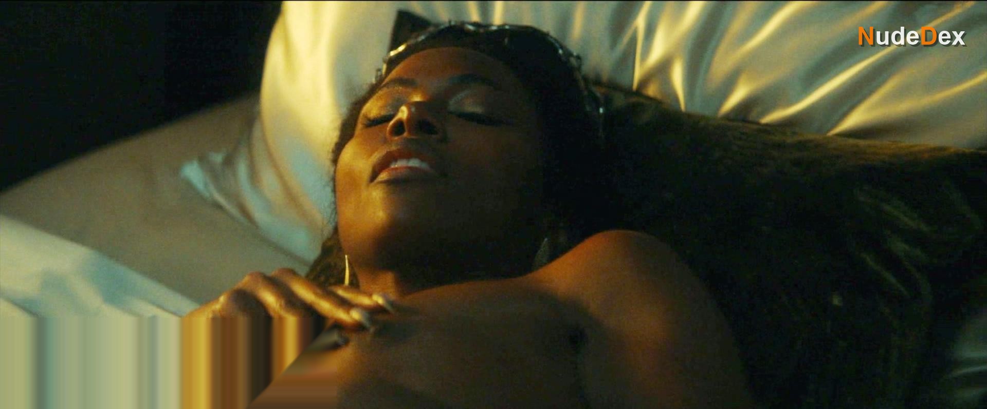 Dewanda Wise in Three Women, photo 3