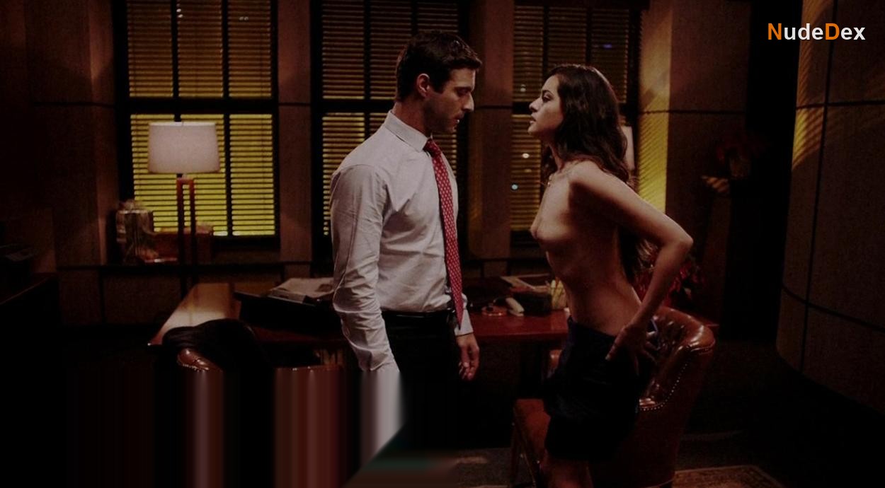 Femme Fatales in Femme Fatales, photo 7
