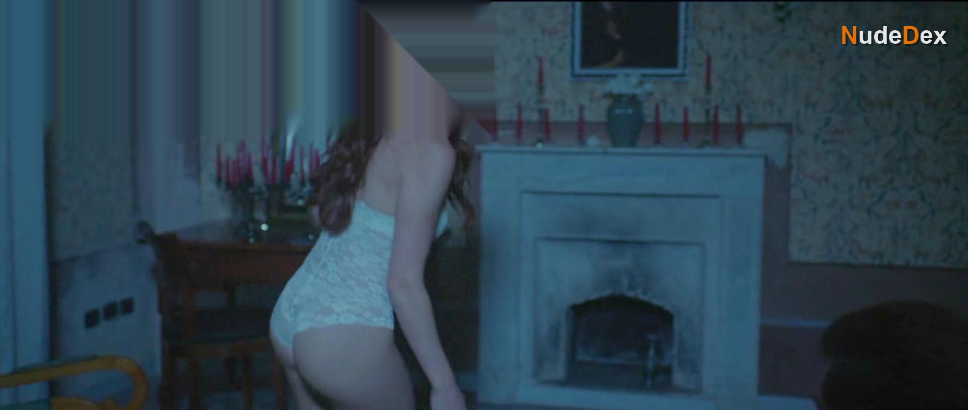 Diana Gardner in You Shouldn't Have Let Me In, photo 3
