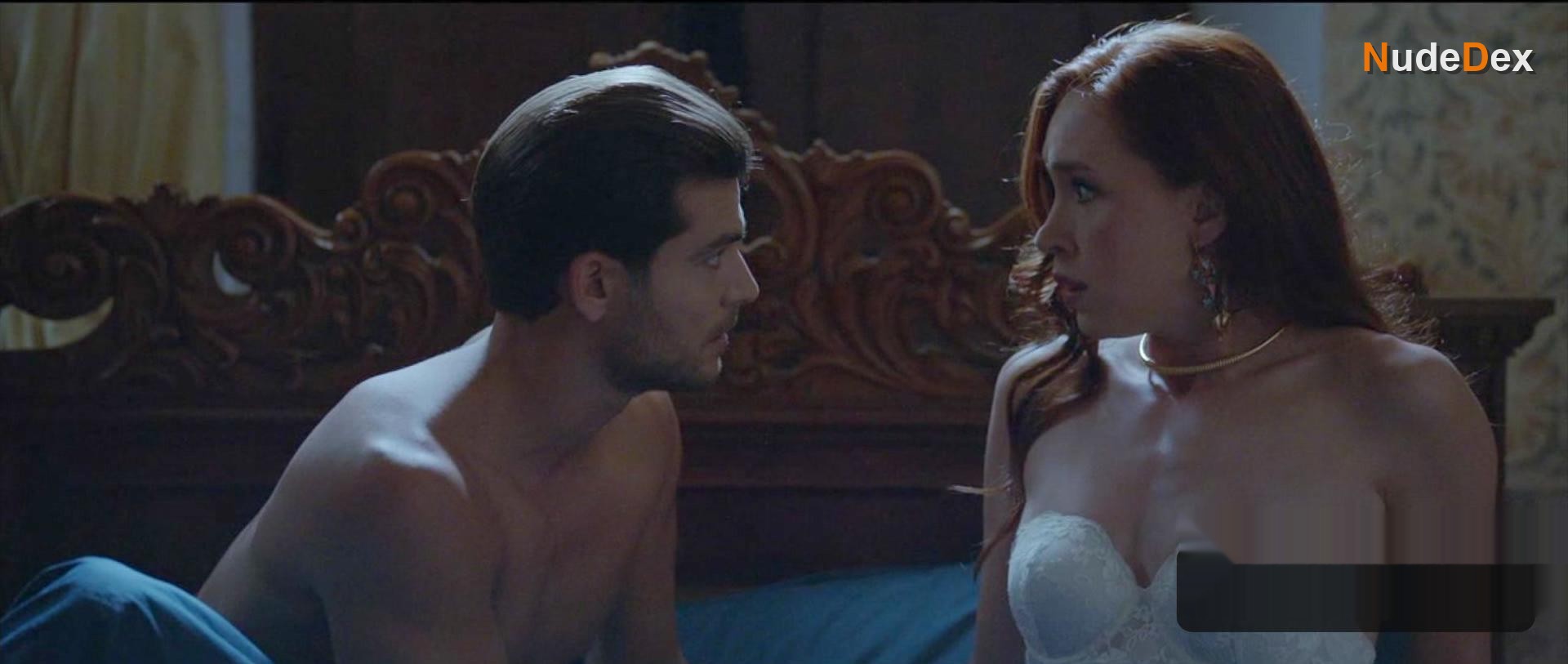 Diana Gardner in You Shouldn't Have Let Me In, photo 5