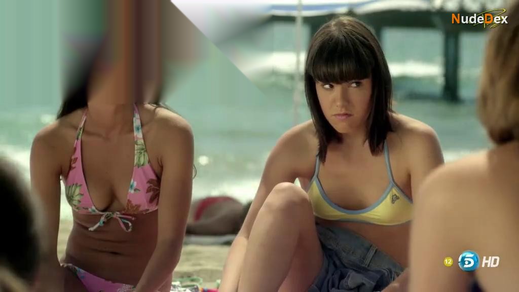 Diana Gomez in El Pacto, photo 5