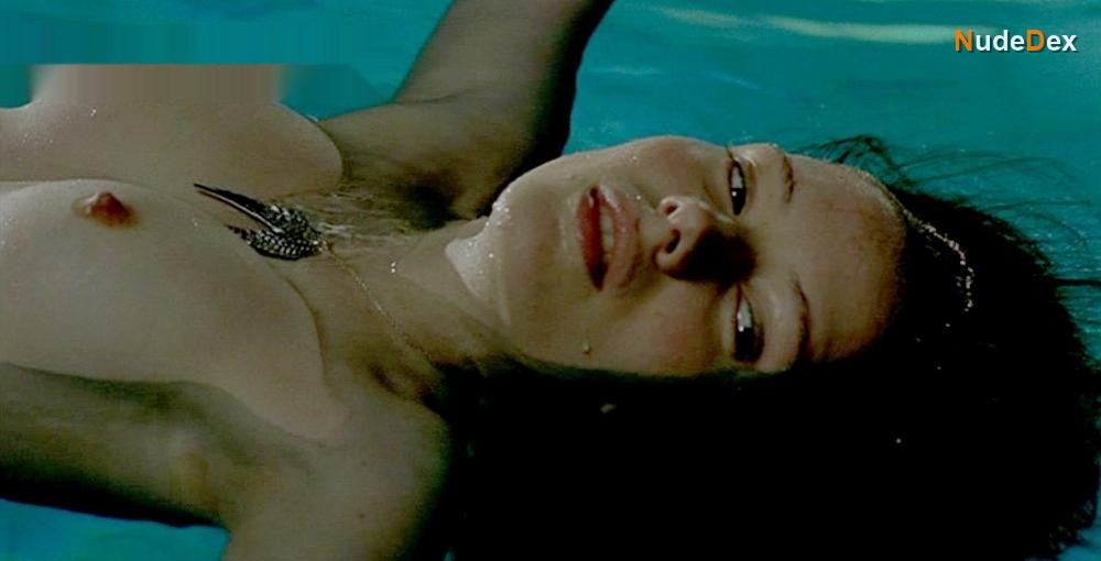Diana Gomez in Eloise S Lover, photo 5