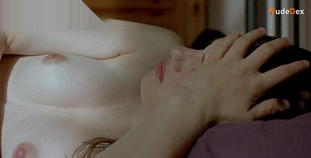 Diana Gomez in Eloise S Lover, photo 8