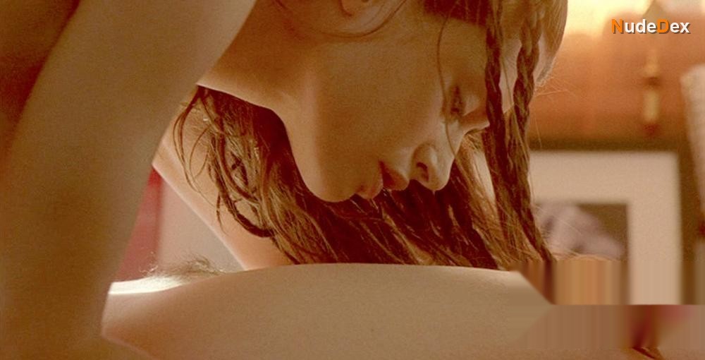Diana Gomez in Eloise S Lover, photo 10
