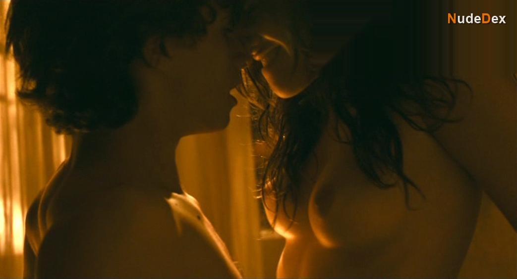 Diana Gomez in Year Of Grace, photo 2