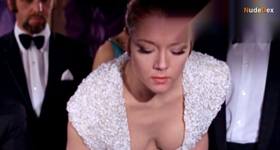 Diana Rigg in On Her Majesty S Secret Service, photo 1