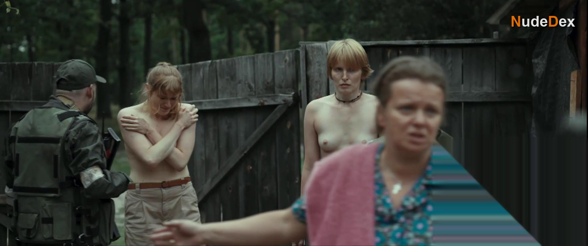Diana Zamojska in Two Sisters, photo 16