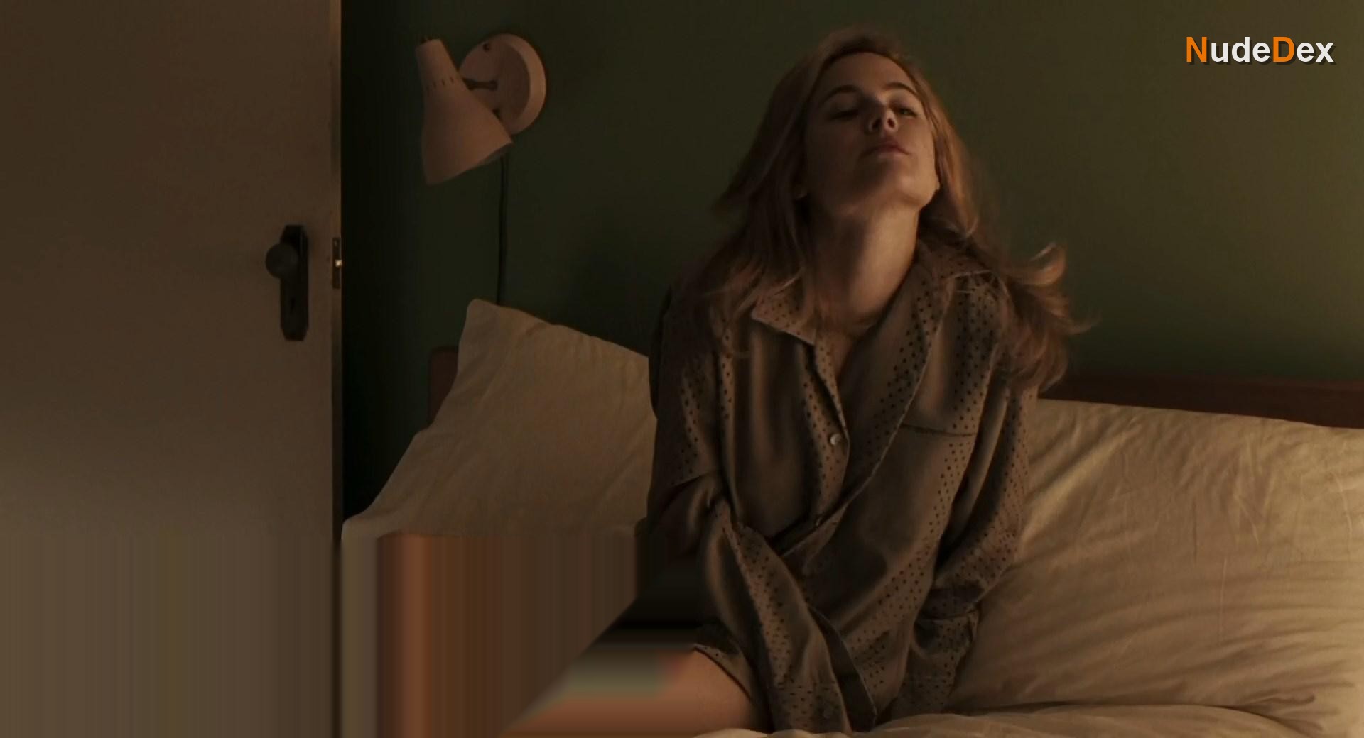 Diane Lane in Hollywoodland, photo 5