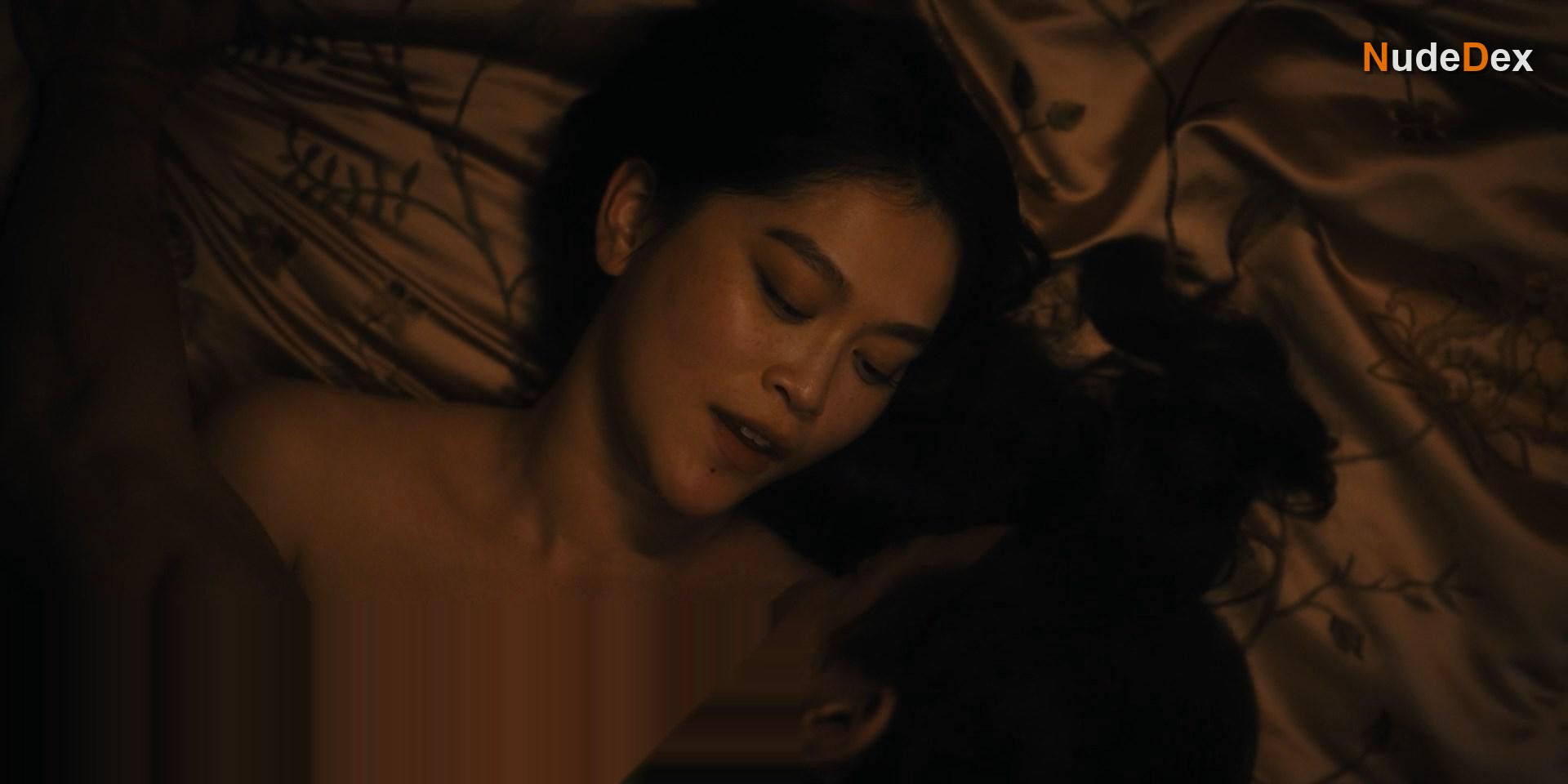 Dianne Doan in Warrior, photo 12